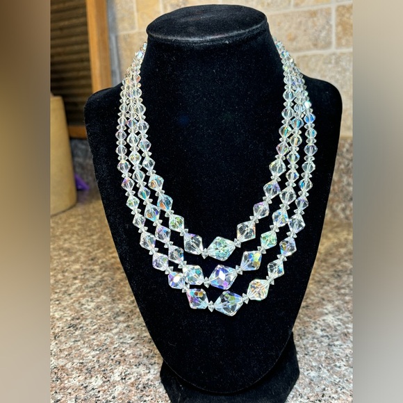 Jewelry - Vintage Triple Strand Aurora Borealis Crystal Faceted Graduated Choker Necklace.